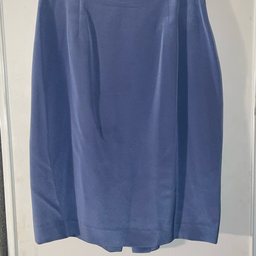 Vintage Maggie London silk skirt sz 10 light blue